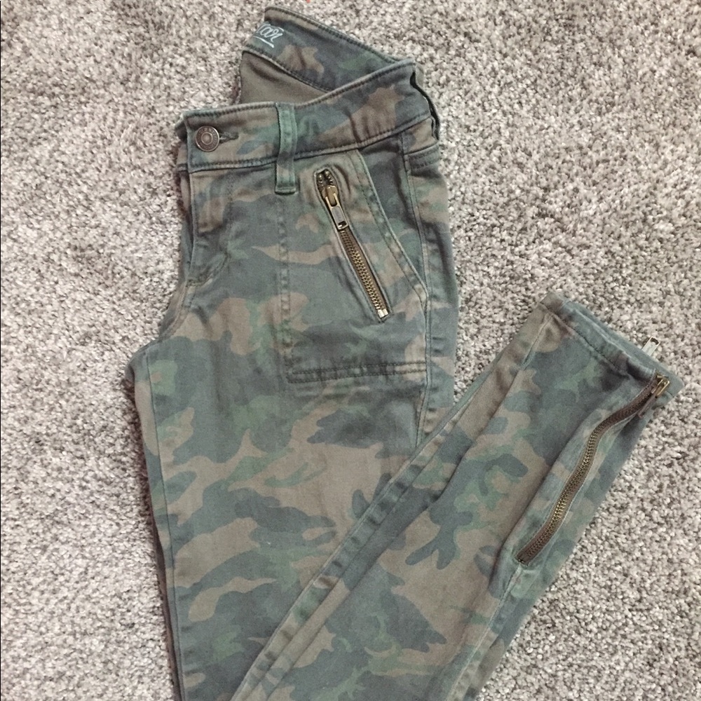 Old Navy Rockstar Army Jeans